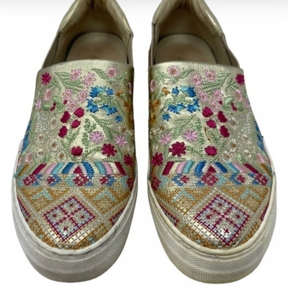 Johnny Was Vinny Morraco Slip-On Sneakers size 6
